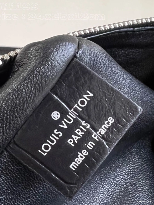 WIS Slim Trunk-23*12*4CM Vuitton Louis 0302